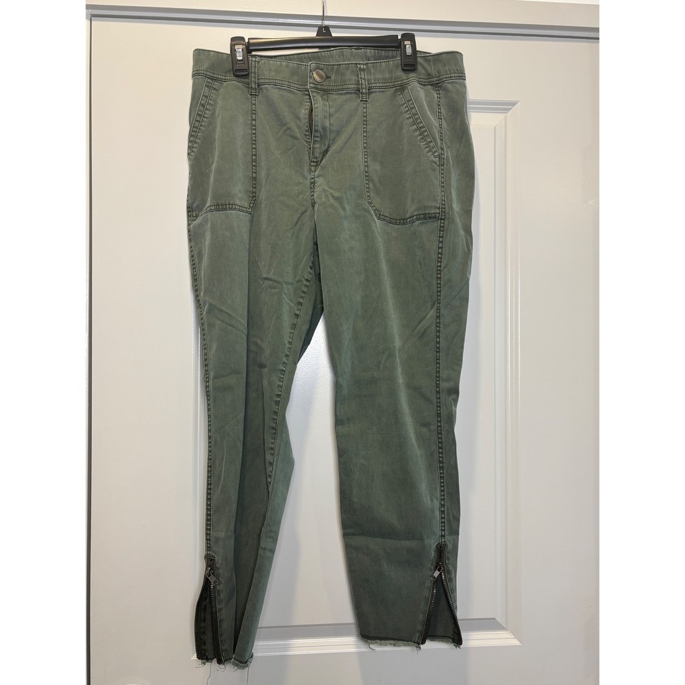 Lane Bryant Olive Green‎ Cargo Crop Pants Zipper Ankle Frayed Hem Size 18